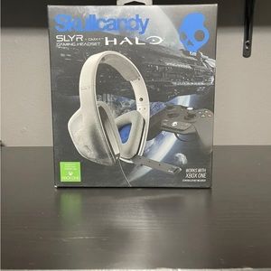 Halo Edition x Skullcandy